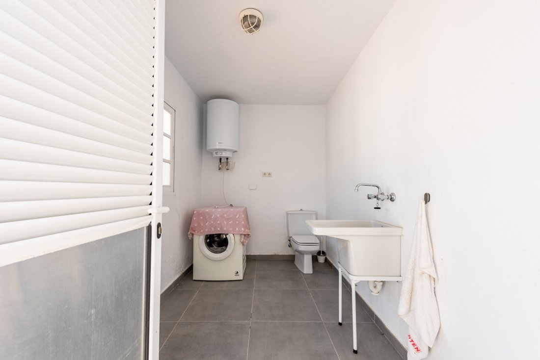 Villa a Estepona, Andalusia, Spagna 4 - 19143420