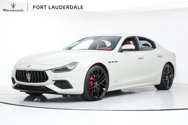 Sedan in Fort Lauderdale, FL, United States 1 - 19143375