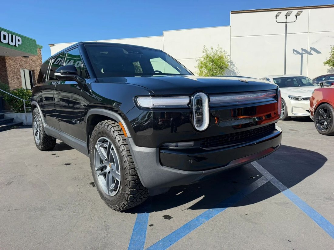 Suv in Ontario, CA, United States 4 - 19143332