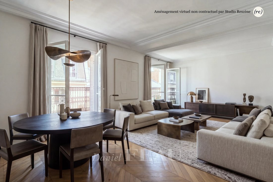 Apartment in Saint Philippe du Roule, Paris 8e Arrondissement, Paris 1 - 14764278