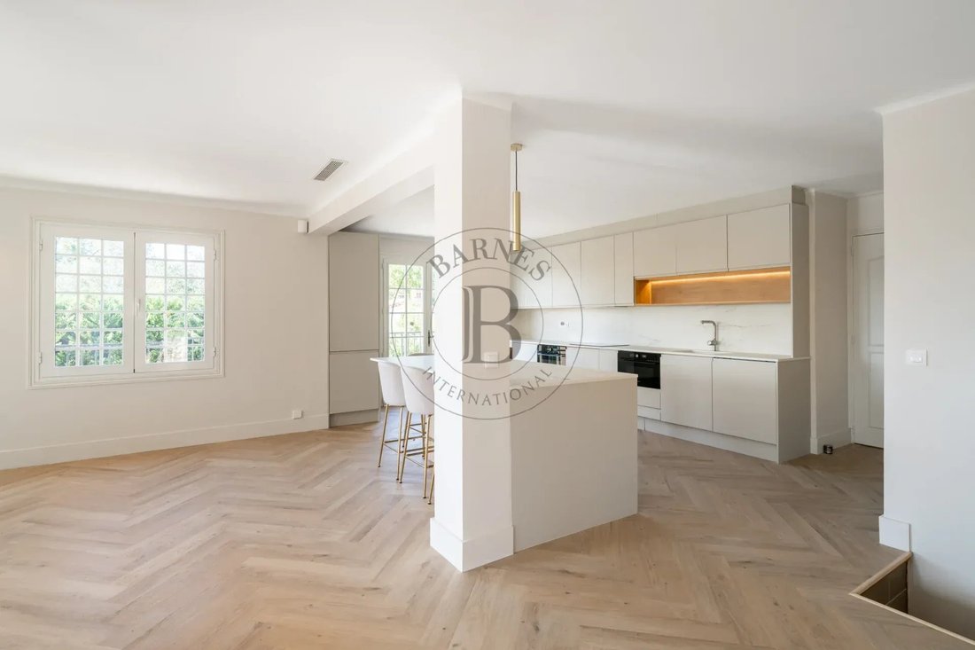 Villa in Mougins, Provence-Alpes-Côte d'Azur, France 5 - 19143341