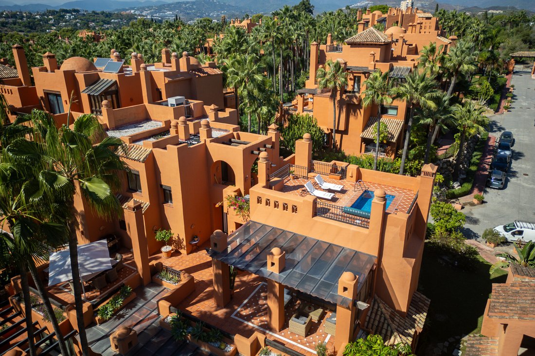 Penthouse in Nueva Andalucía, Marbella, Spanien 2 - 19143415