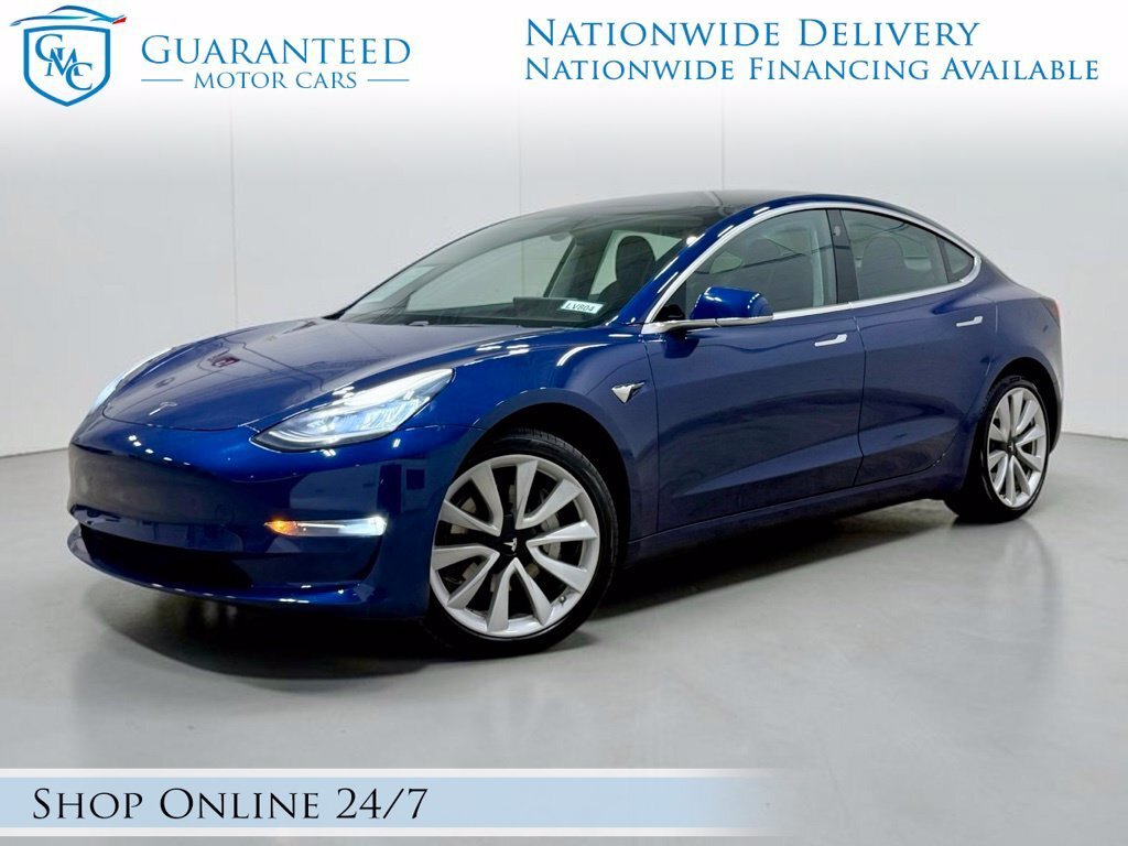 Sedan in Lake Villa, IL, United States 1 - 19143399