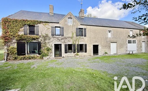 Haus in Quettreville-sur-Sienne, Normandie, Frankreich 1