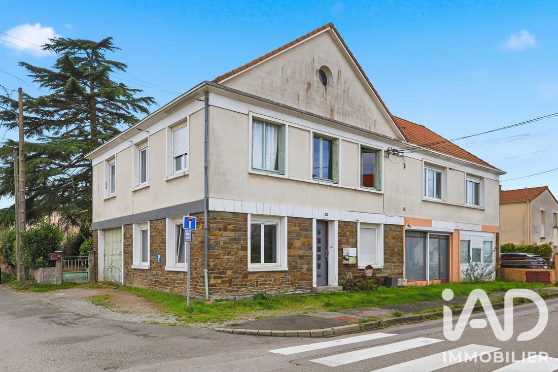 Houssais, Rezé, France 1 - 19144058
