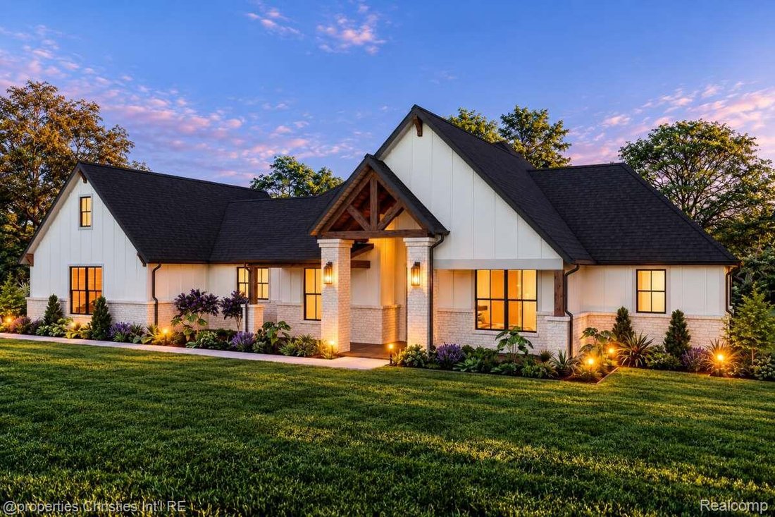 House in Township of Northville, Michigan, United States 2 - 19143457