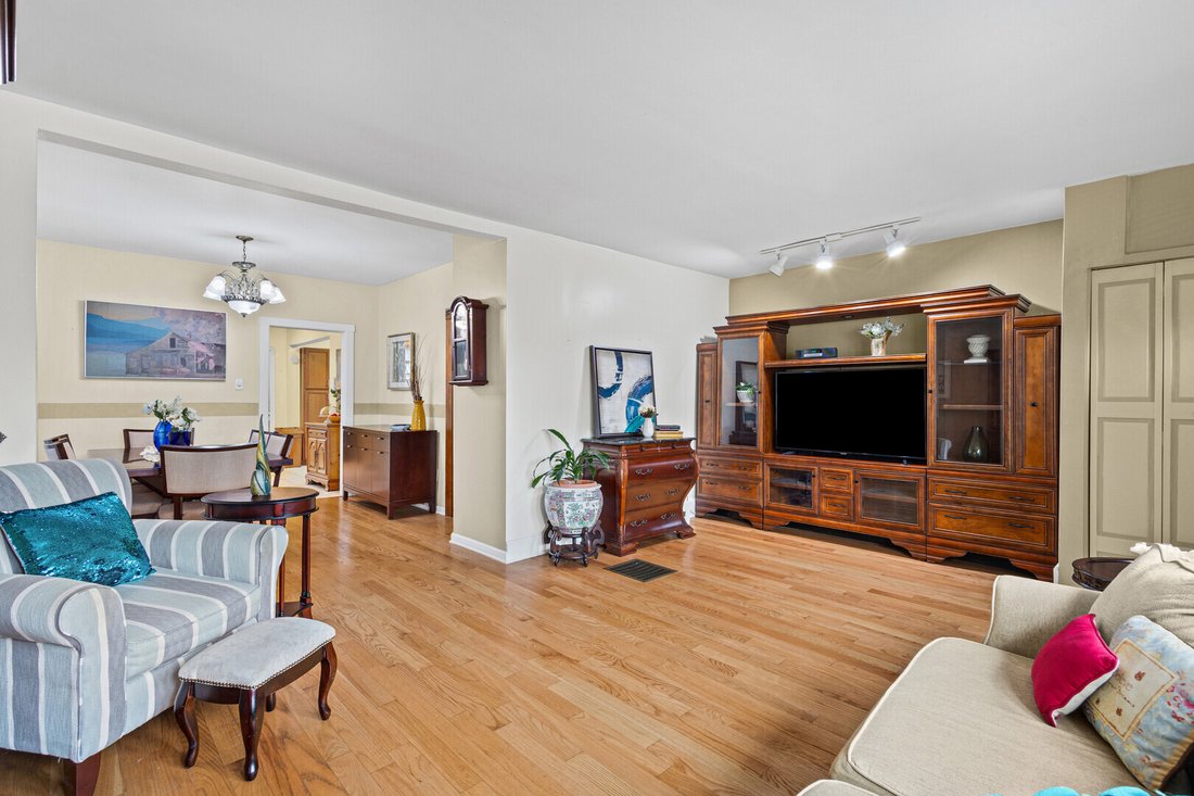 House in Chicago, Illinois, United States 3 - 19143424