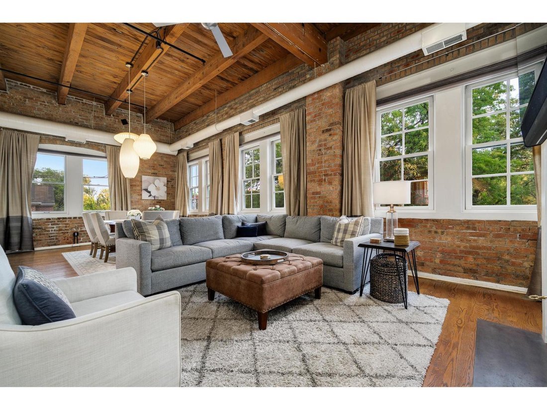 Condo in Chicago, Illinois, United States 4 - 19143439