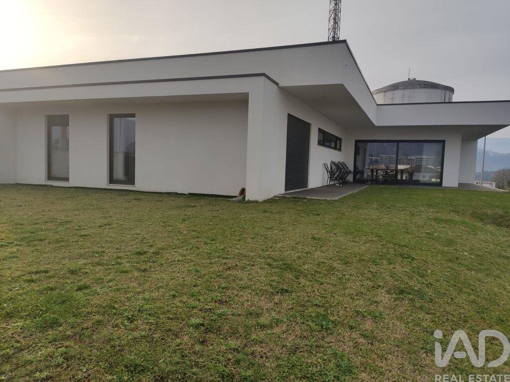 Townhouse in Ponte da Barca, Vila Nova de Muia e Paco Vedro de Magalhaes, Viana do Castelo District, Portugal 1 - 19143707