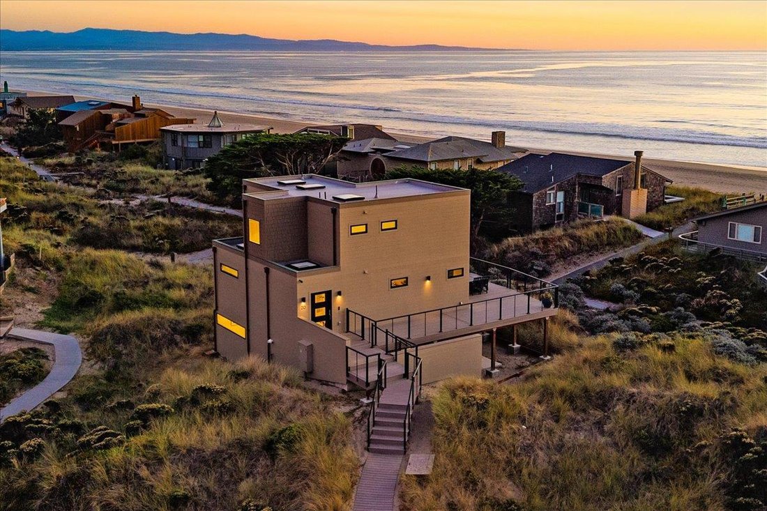 House in Watsonville, California, United States 1 - 19143483
