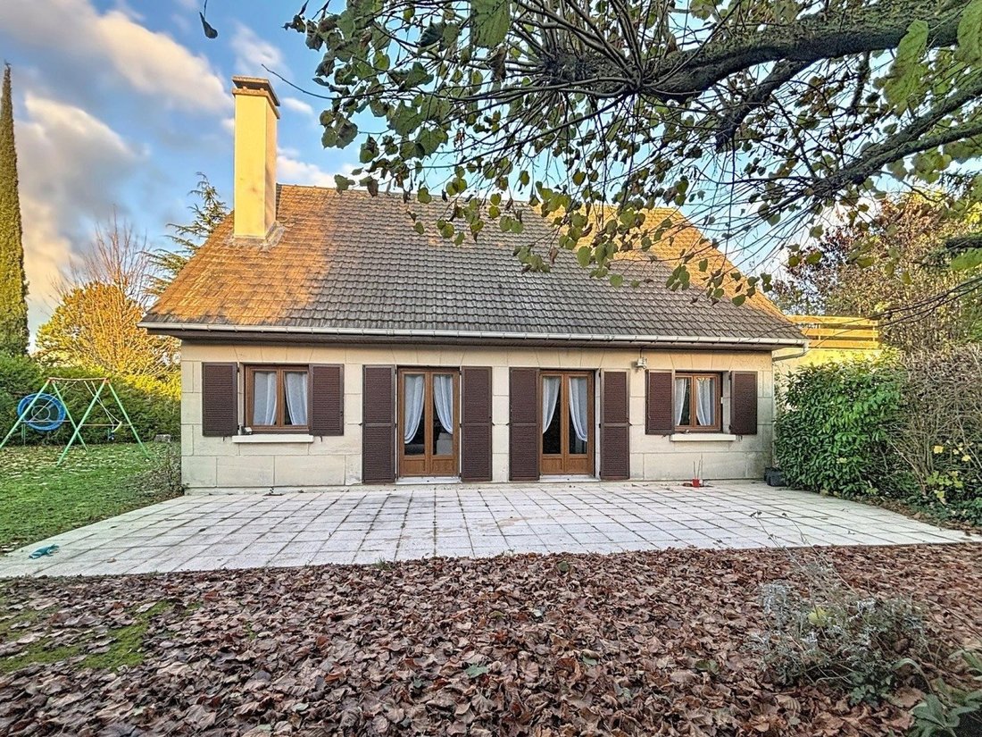 House in Villennes-sur-Seine, Ile-de-France, France 2 - 19143957