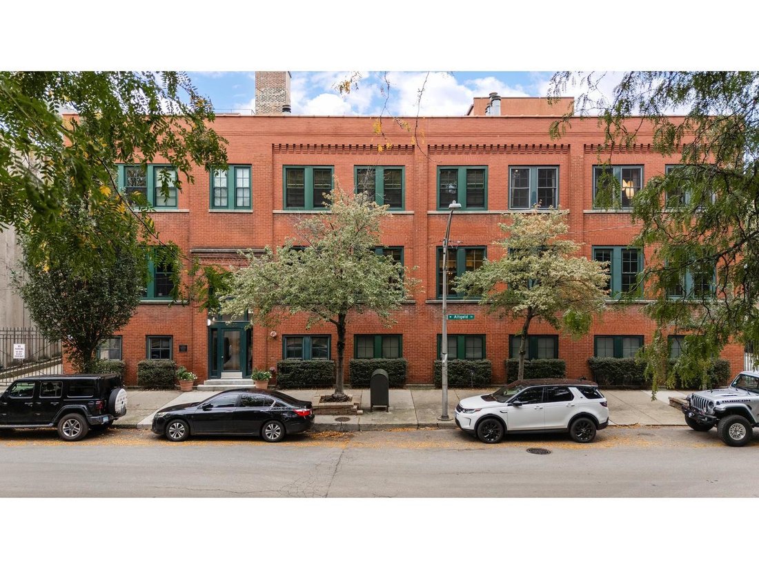Condo in Chicago, Illinois, United States 1 - 19143439