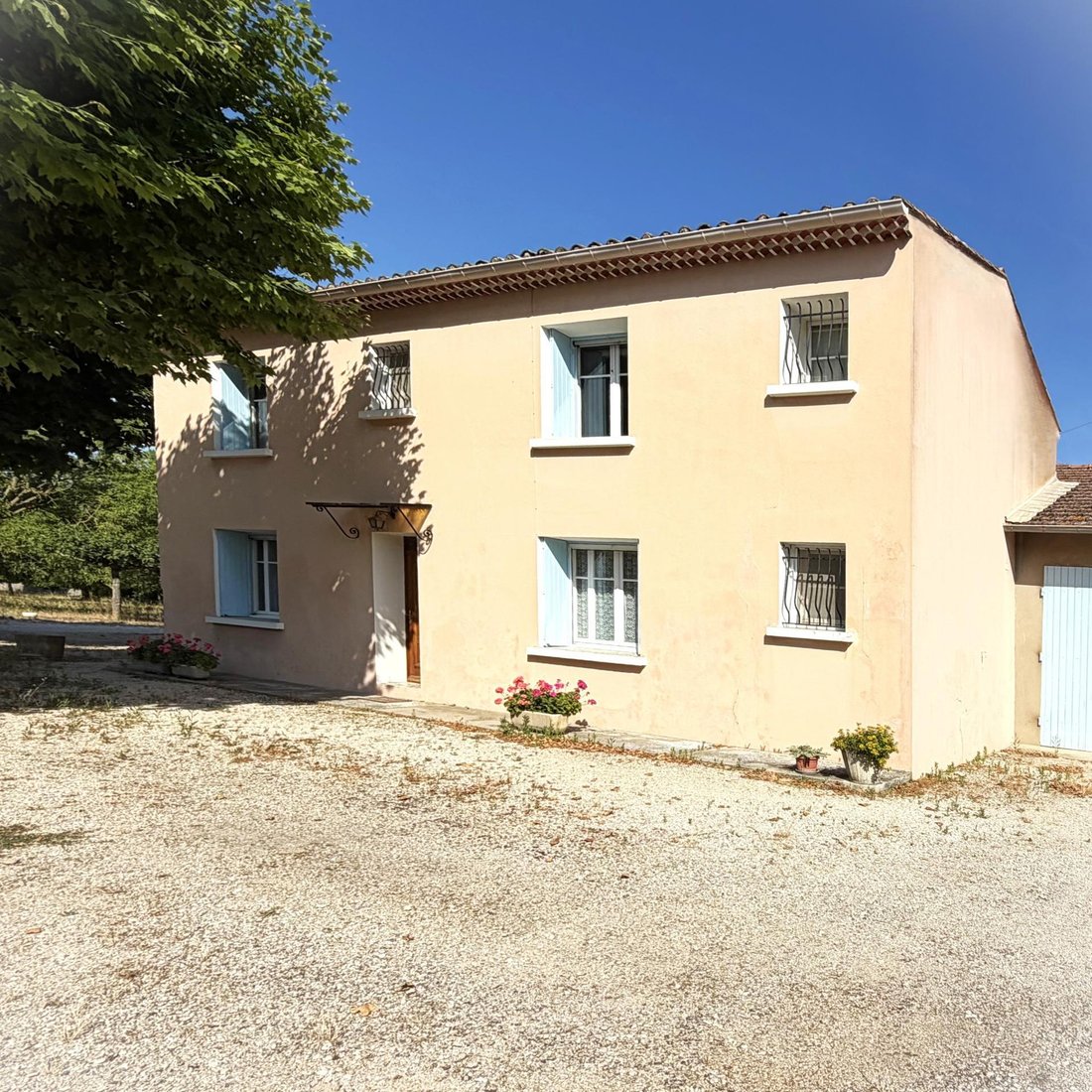Maison à Alleins, Provence-Alpes-Côte d'Azur, France 1 - 19143915