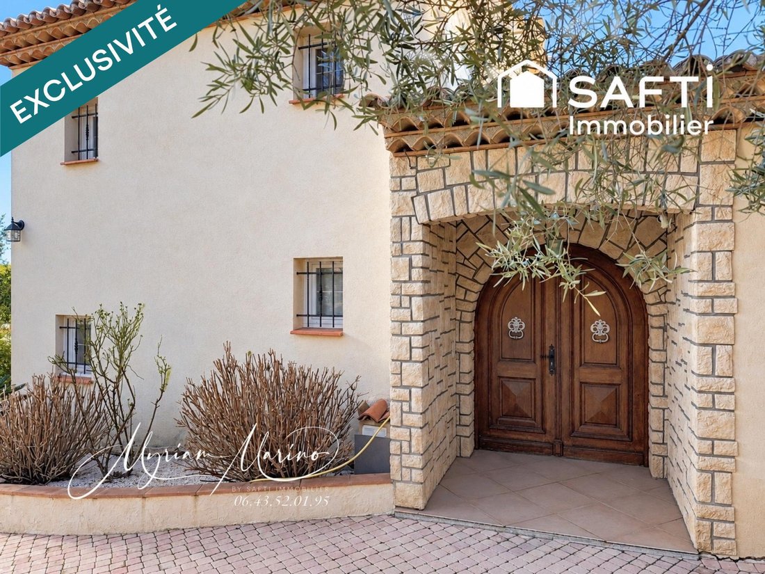 Casa en Fréjus, Provenza-Alpes-Costa Azul, Francia 2 - 16360613