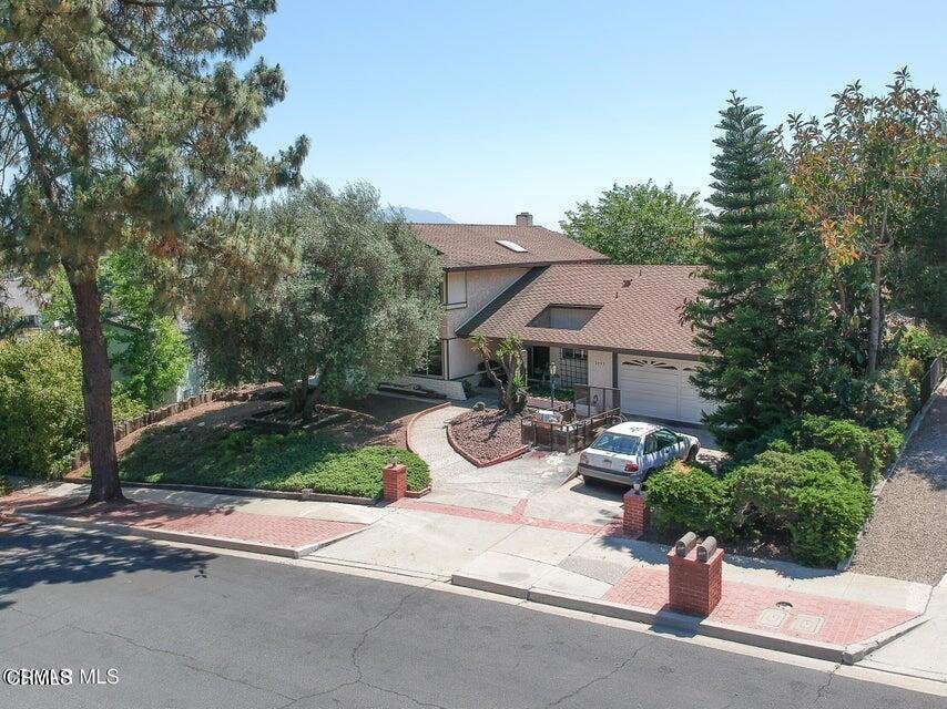 Casa a Thousand Oaks, California, Stati Uniti 2 - 19143907