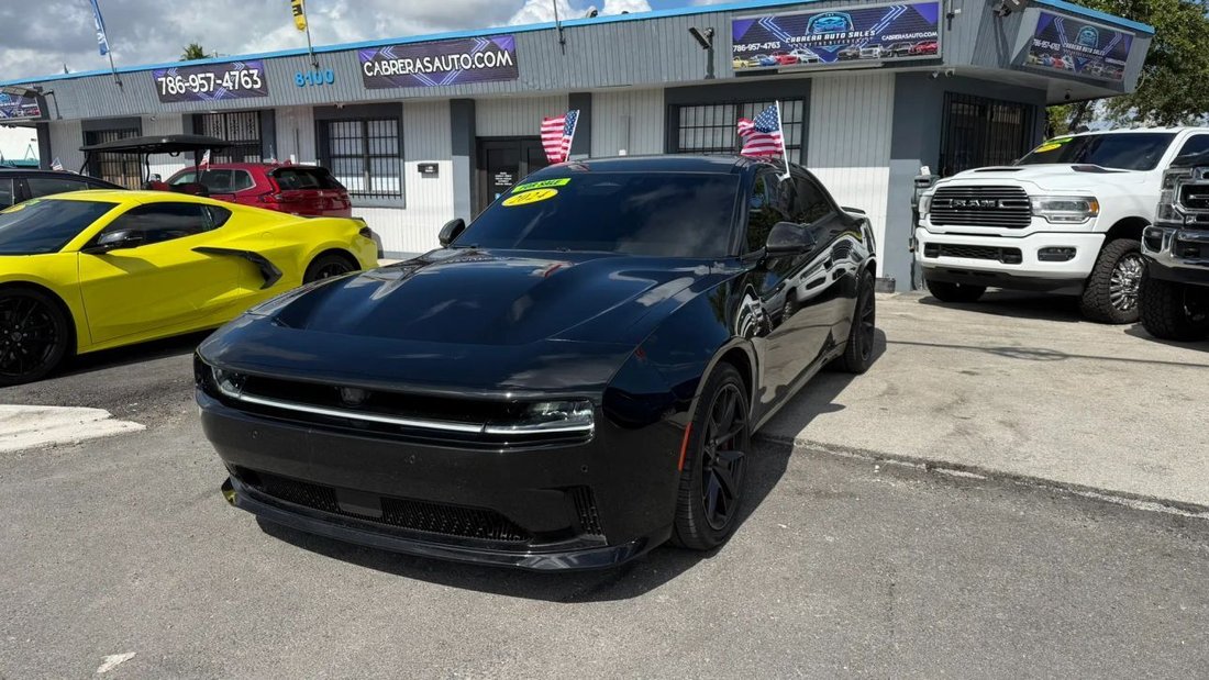 Coupe in Hialeah Gardens, FL, United States 2 - 19127294