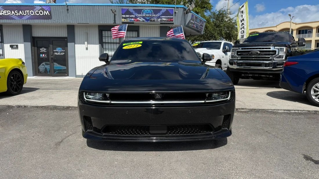 Coupe in Hialeah Gardens, FL, United States 3 - 19127294