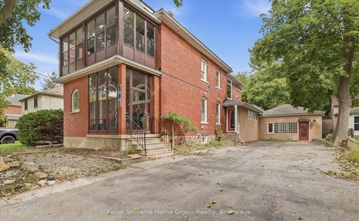 Maison à Cambridge, Ontario, Canada 1