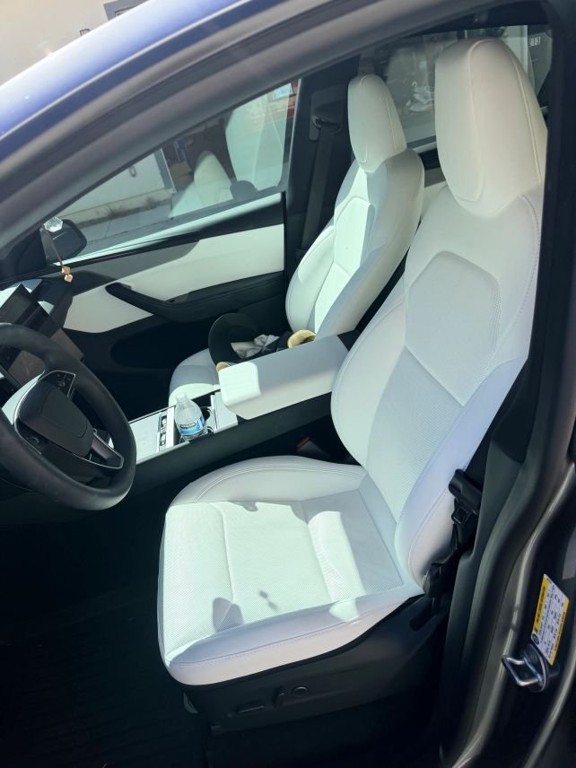 Suv in Costa Mesa, CA, United States 2 - 19143769