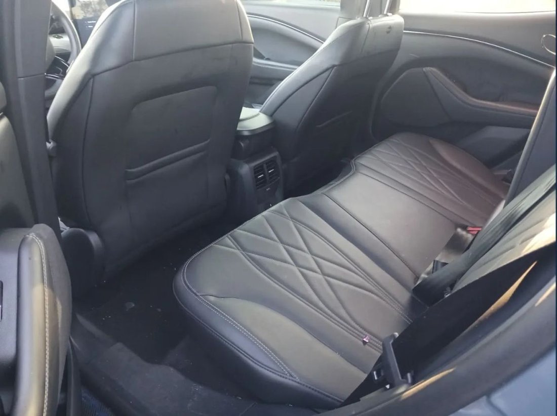 Suv in Buford, GA, United States 5 - 19143725