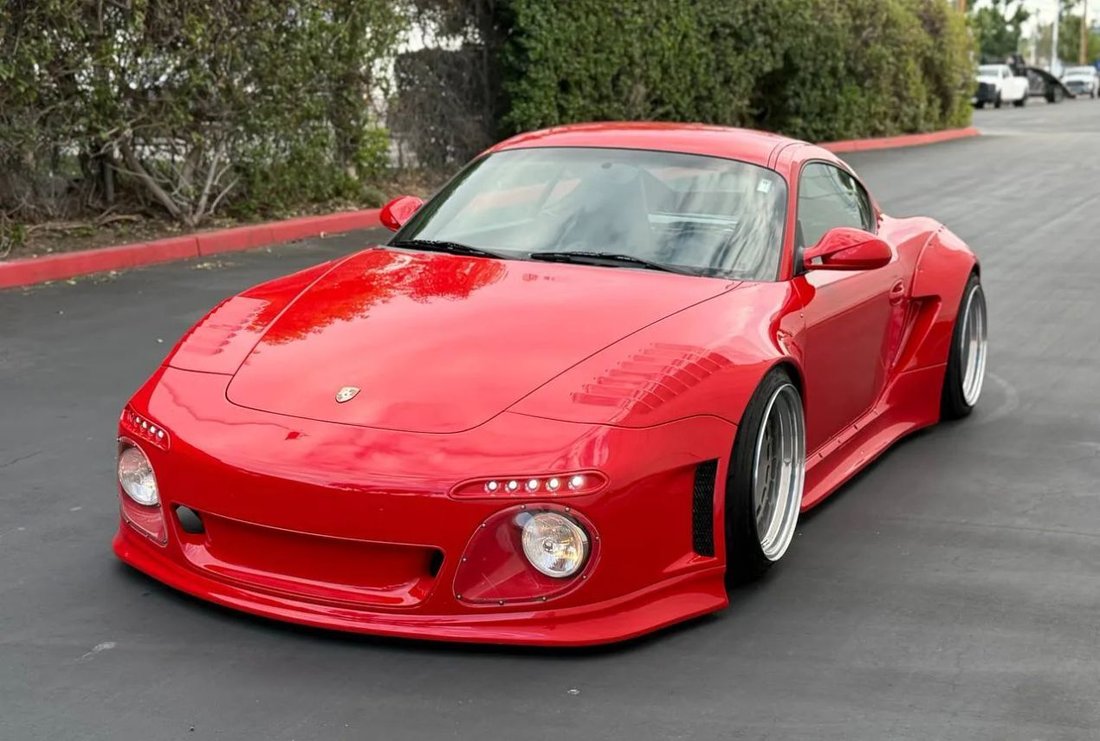 Coupe in North Hills, CA, United States 3 - 19143763