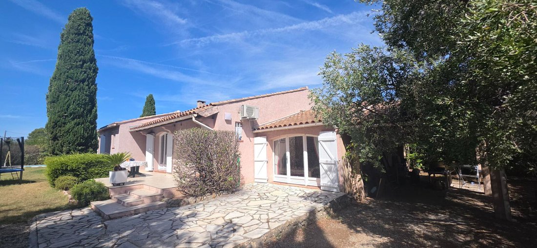 Villa in Partie Nord-Ferrieres-Cadenades-Rouviere, Le Muy, France 2 - 19143657