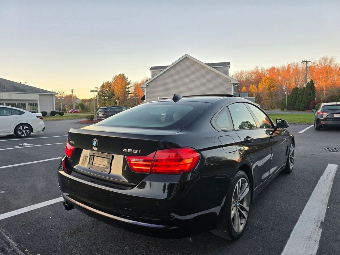 Sedan in Methuen, MA, United States 5 - 19143809