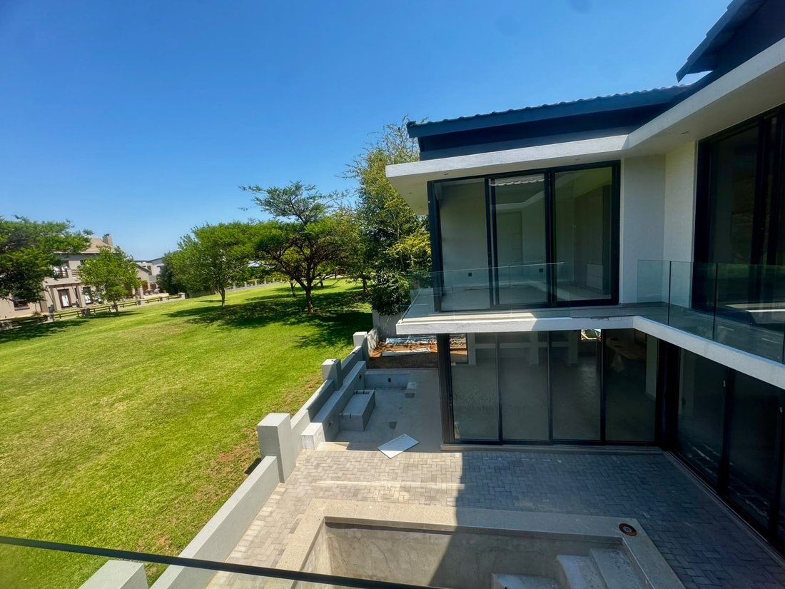 House in Copperleaf Golf and Country Estate, Centurion, South Africa 5 - 19143886