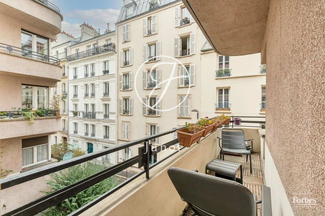 Appartamento a Batignolles-Cardinet, Paris 17e Arrondissement, Parigi 1 - 19145221