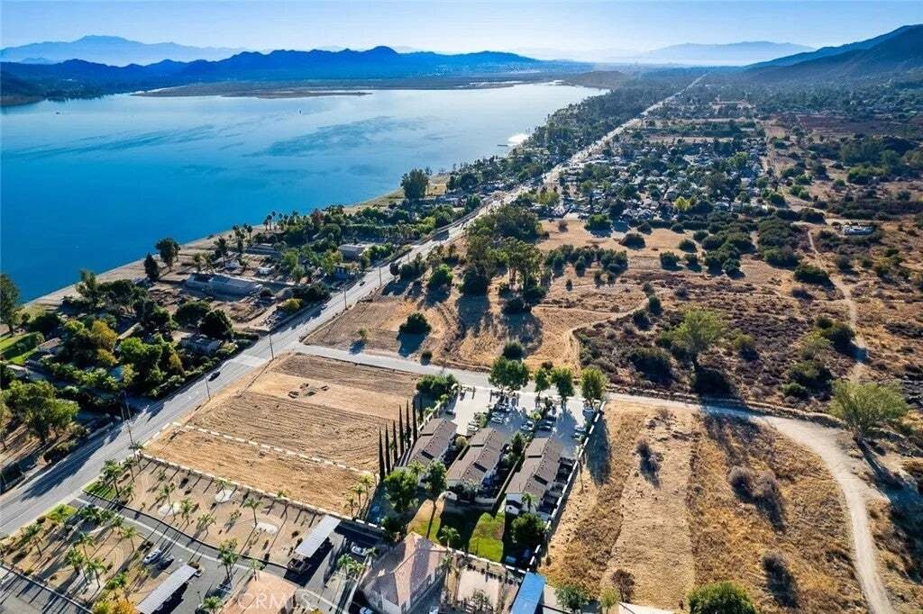 Andere in Lake Elsinore, Kalifornien, Vereinigte Staaten 5 - 19144646