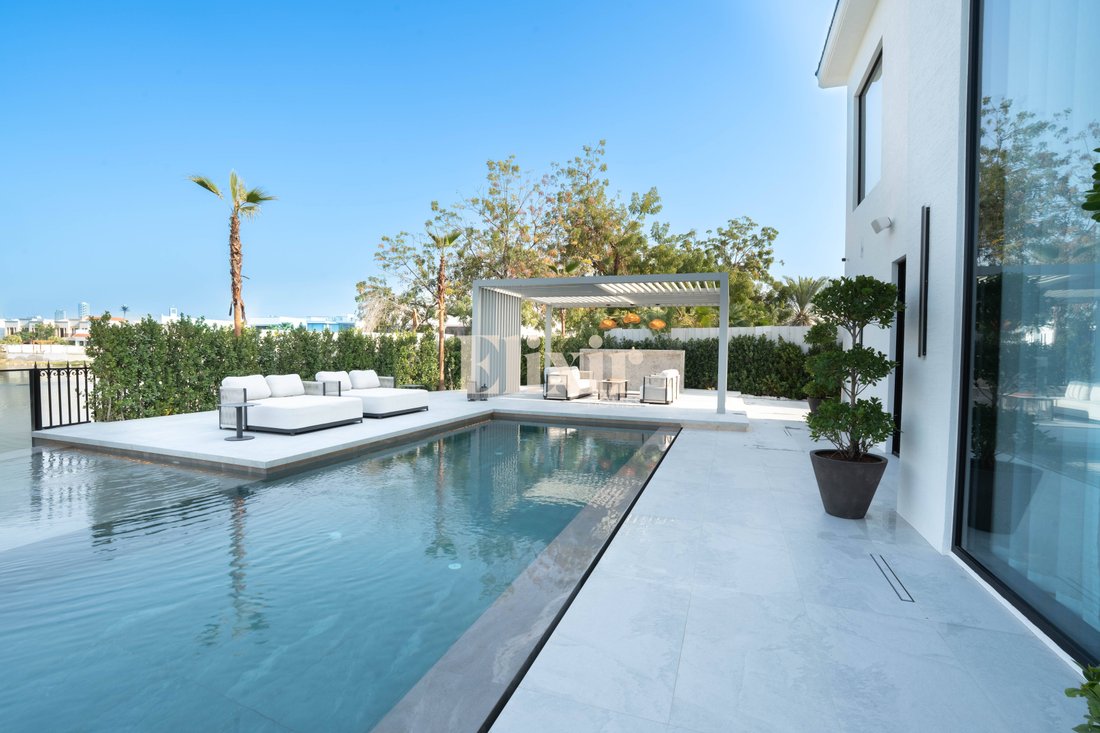 Villa in Jumeirah-Inseln, Dubai, Vereinigte Arabische Emirate 2 - 19145065
