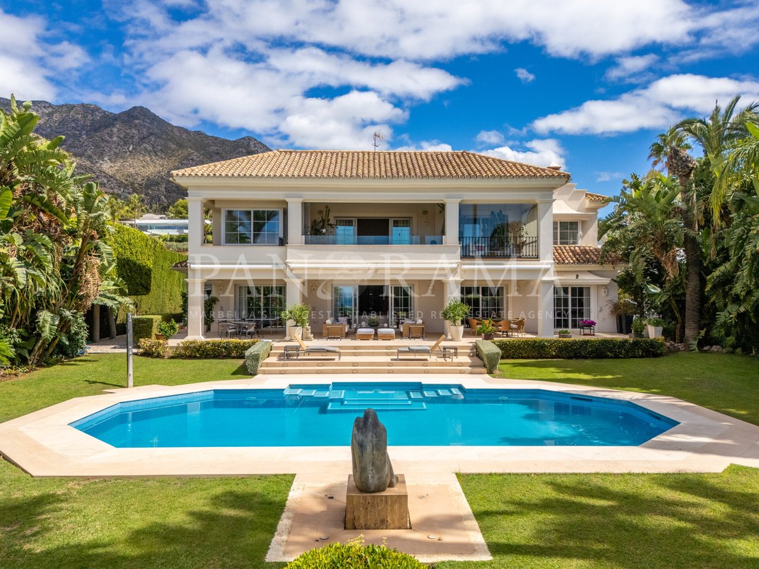 Villa in Sierra Blanca, Marbella, Spain 1 - 19144851