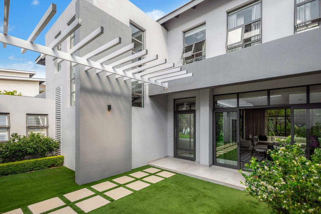 House in Riverglen, Gauteng, South Africa 4 - 19144475