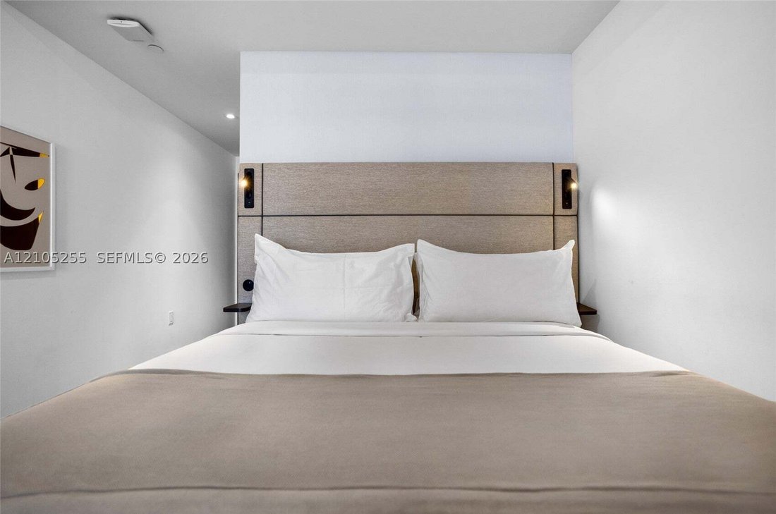 Condo in Miami, Florida, United States 4 - 19144515