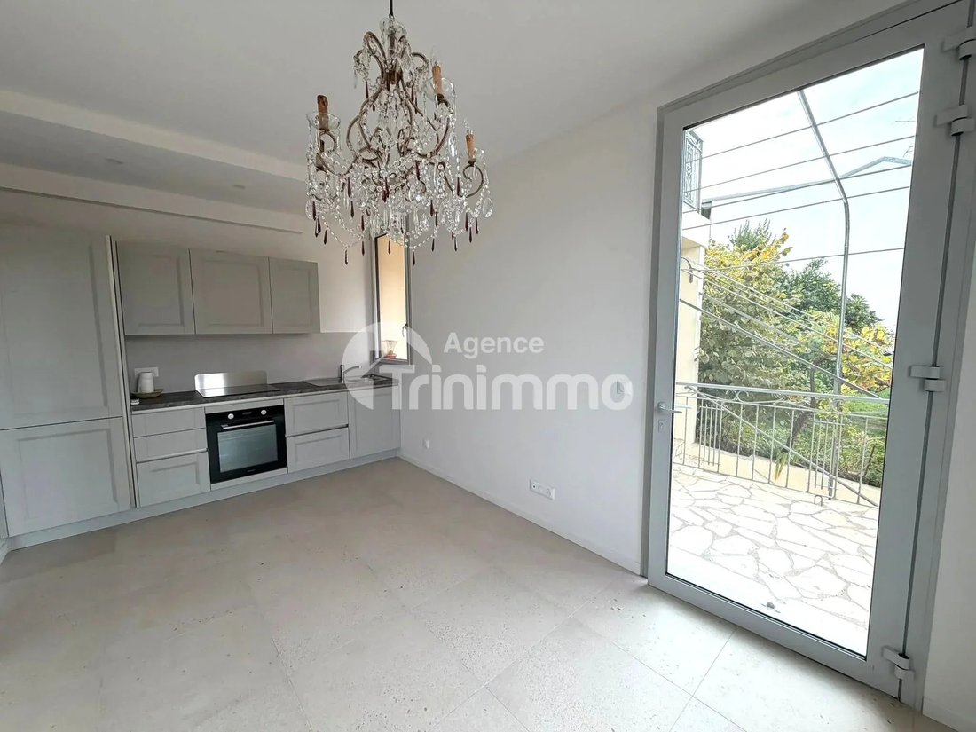 Casa en Niza, Provenza-Alpes-Costa Azul, Francia 2 - 19145396