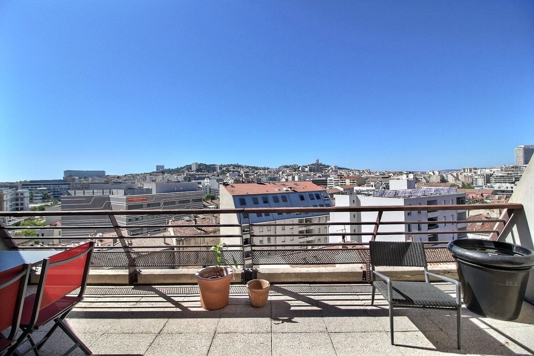Appartamento a Pointe Rouge, 8e Arrondissement, Marsiglia 3 - 18935372