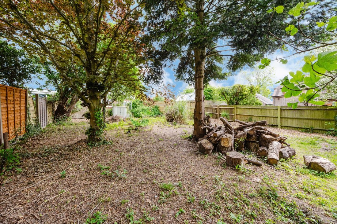 Bungalow in Henfield, England 4 - 19145516