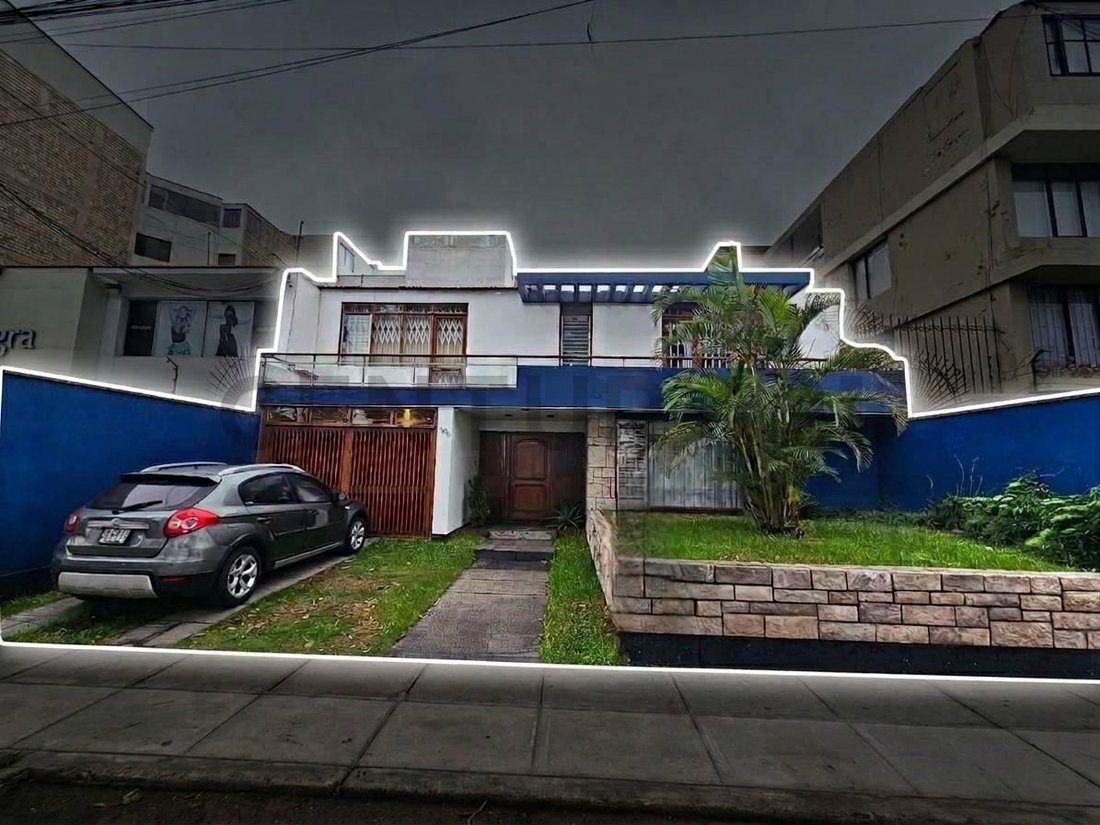 House in San Isidro, Metropolitan Municipality of Lima, Peru 2 - 19144305