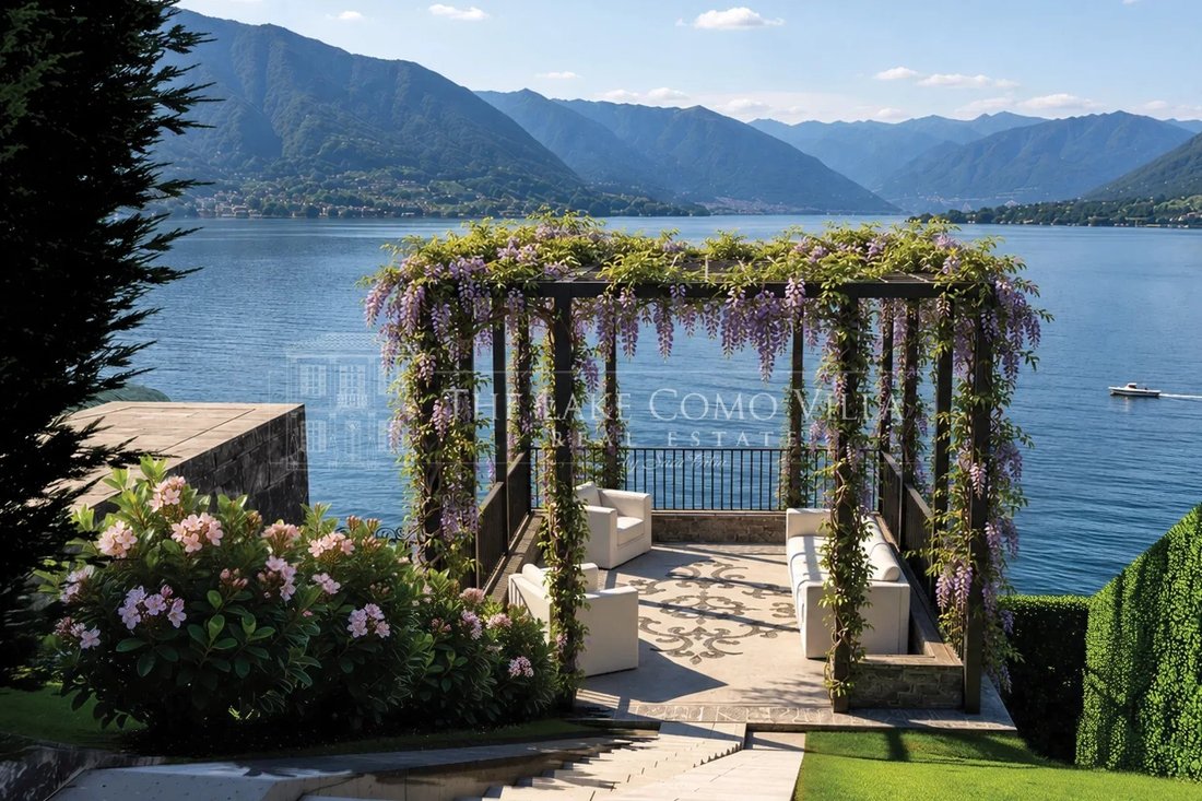 Villa en Moltrasio, Lombardía, Italia 1 - 19145009
