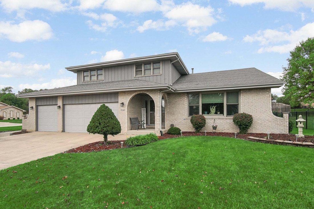 House in Homer Glen, Illinois, United States 2 - 19144970