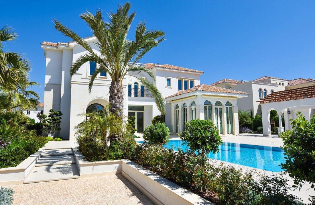 Villa a Perivolia, Distretto di Larnaca, Cipro 1 - 14651447