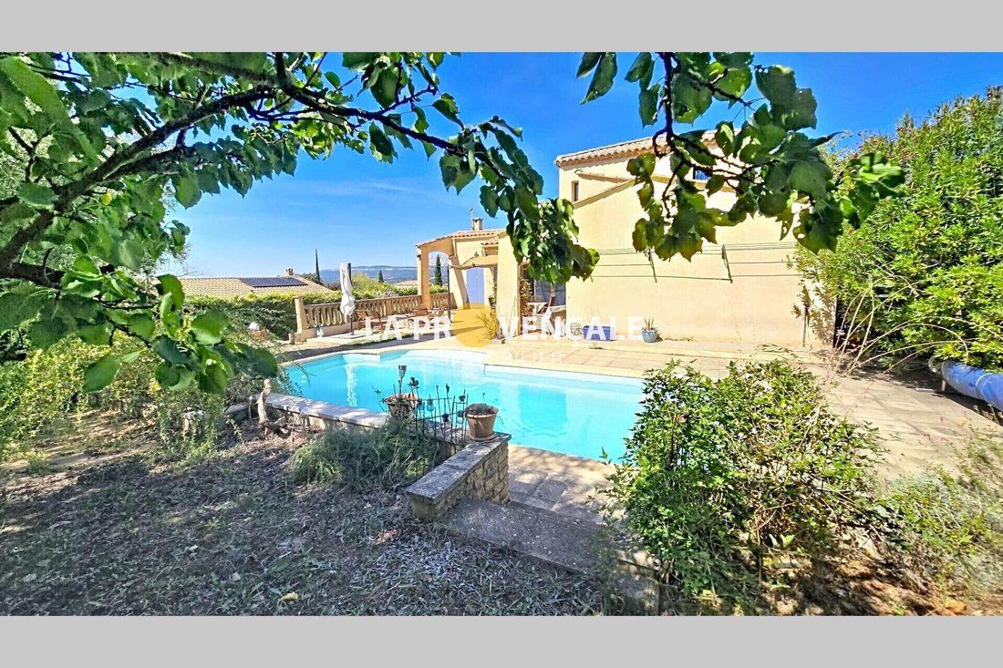 Villa in Trets, Provence-Alpes-Côte d'Azur, France 1 - 19145352