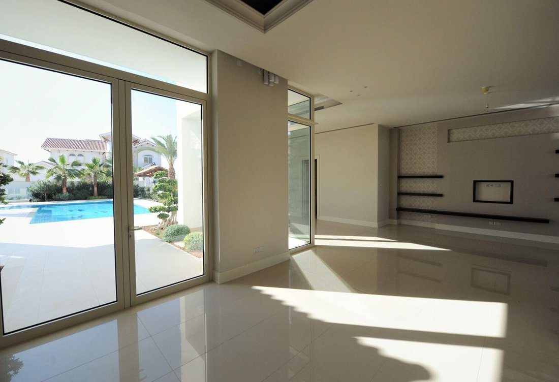 Villa a Perivolia, Distretto di Larnaca, Cipro 5 - 14651447
