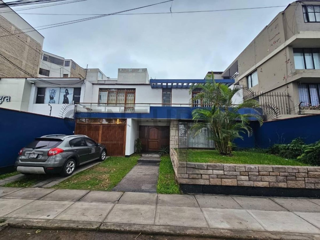 House in San Isidro, Metropolitan Municipality of Lima, Peru 1 - 19144305