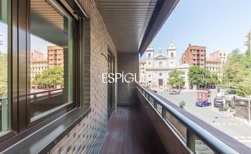 Wohnung in Chamberí, Madrid, Spanien 1