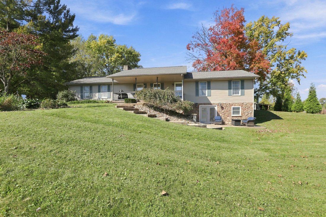 House in Logan, Ohio, United States 3 - 19144815