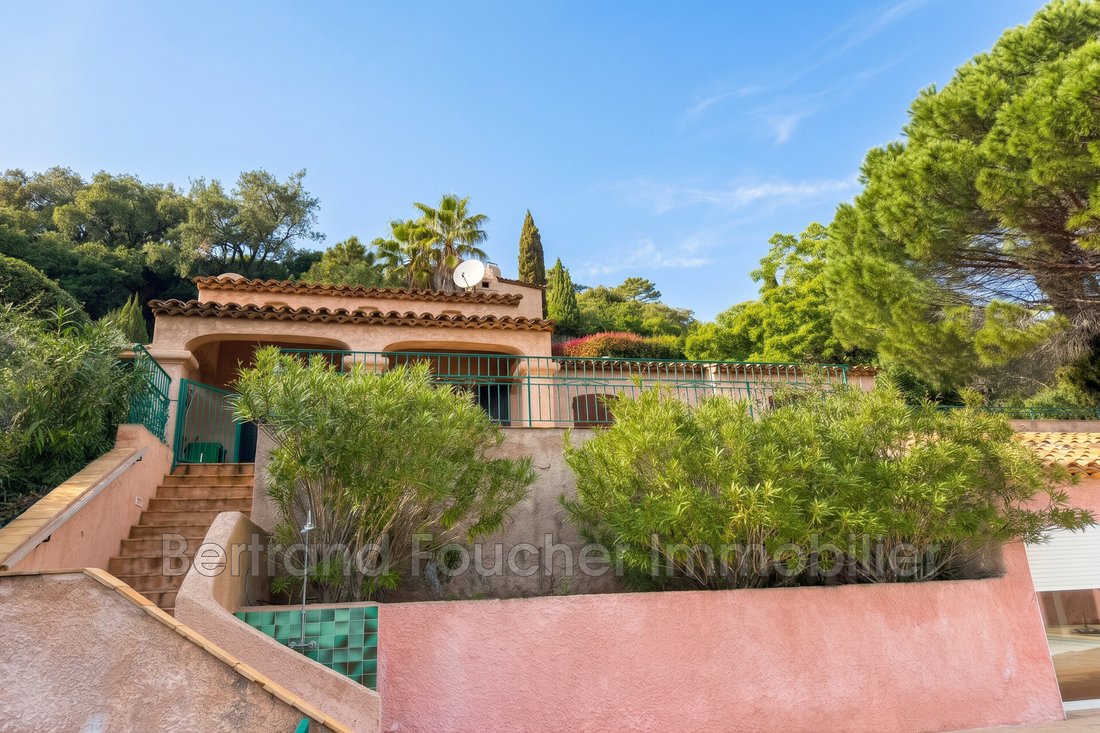 Villa in La Croix-Valmer, Provence-Alpes-Côte d'Azur, Frankreich 4 - 19145367