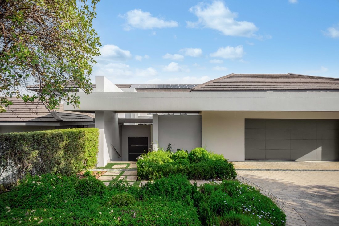 House in Riverglen, Gauteng, South Africa 3 - 19144475