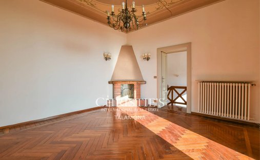 Apartment in Besozzo, Lombardy, Italy 1