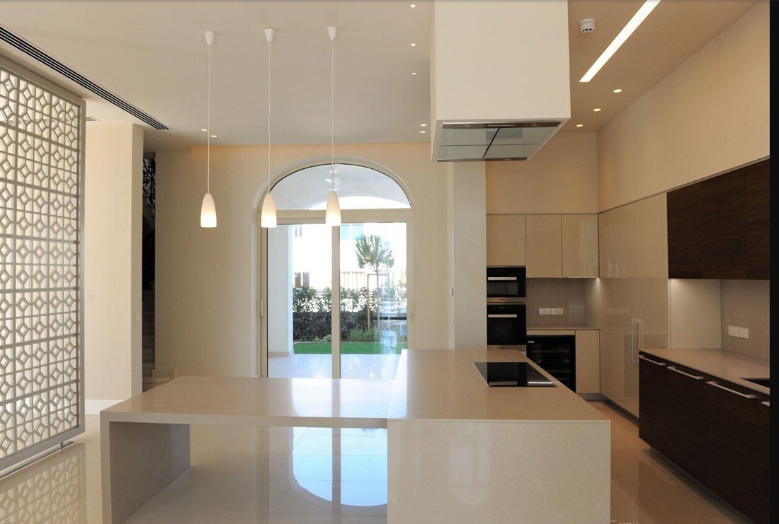 Villa a Perivolia, Distretto di Larnaca, Cipro 2 - 14651447
